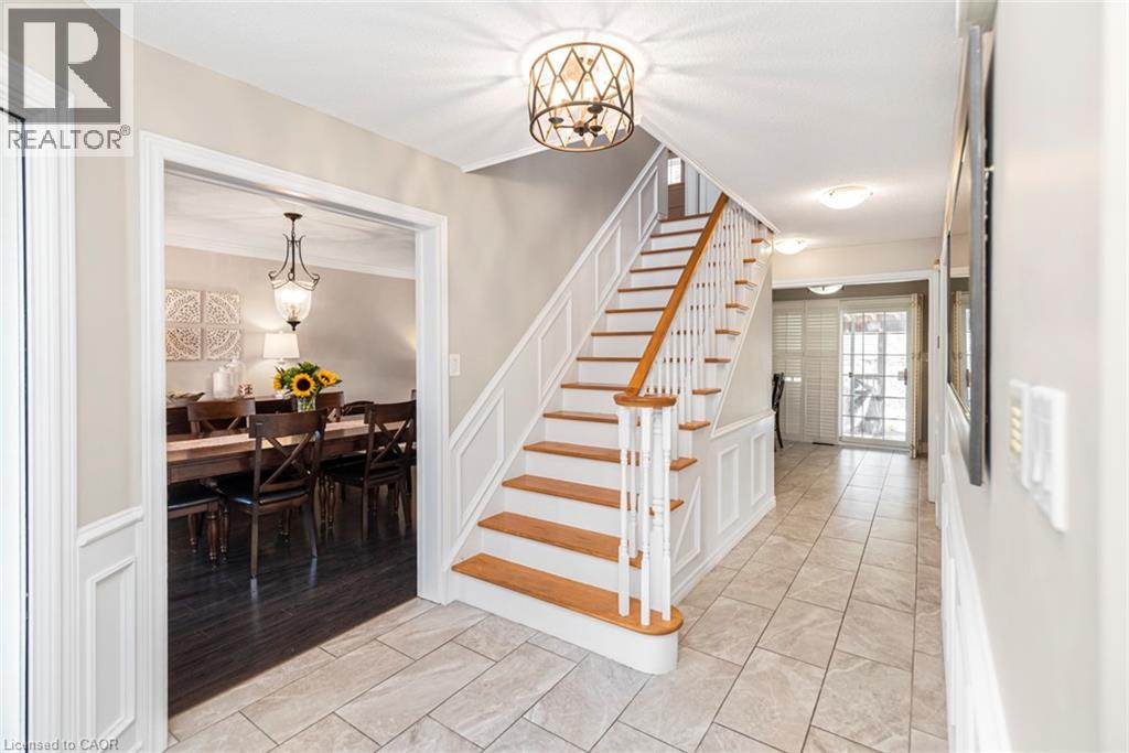Photo 16 of 755 Templemead Drive, Hamilton ON