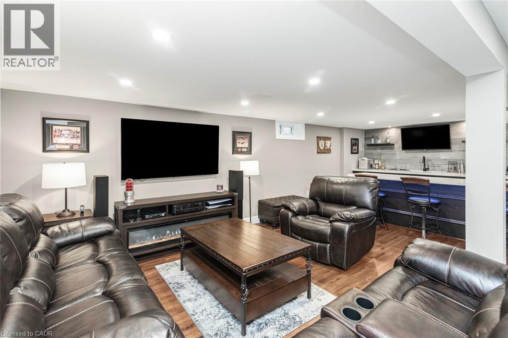 Photo 36 of 755 Templemead Drive, Hamilton ON
