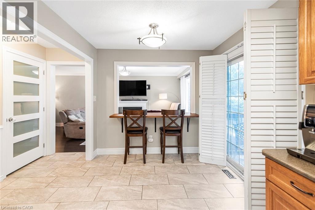 Photo 12 of 755 Templemead Drive, Hamilton ON