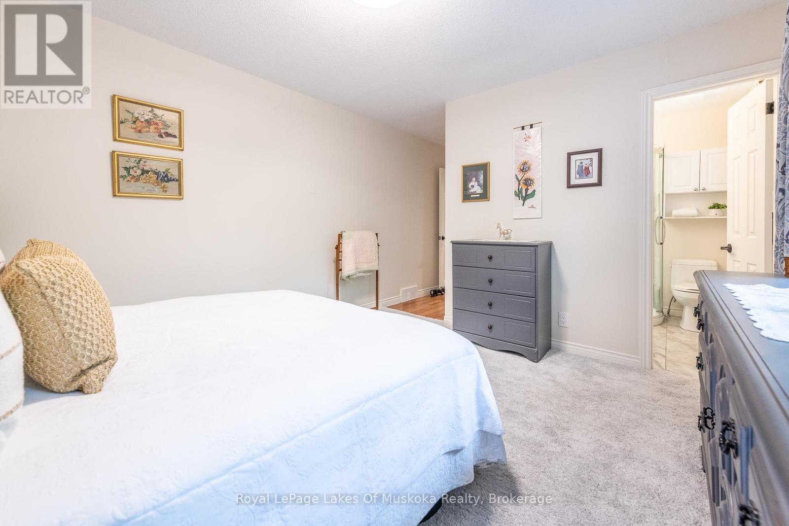 1588 SKYLINE DRIVE - 17