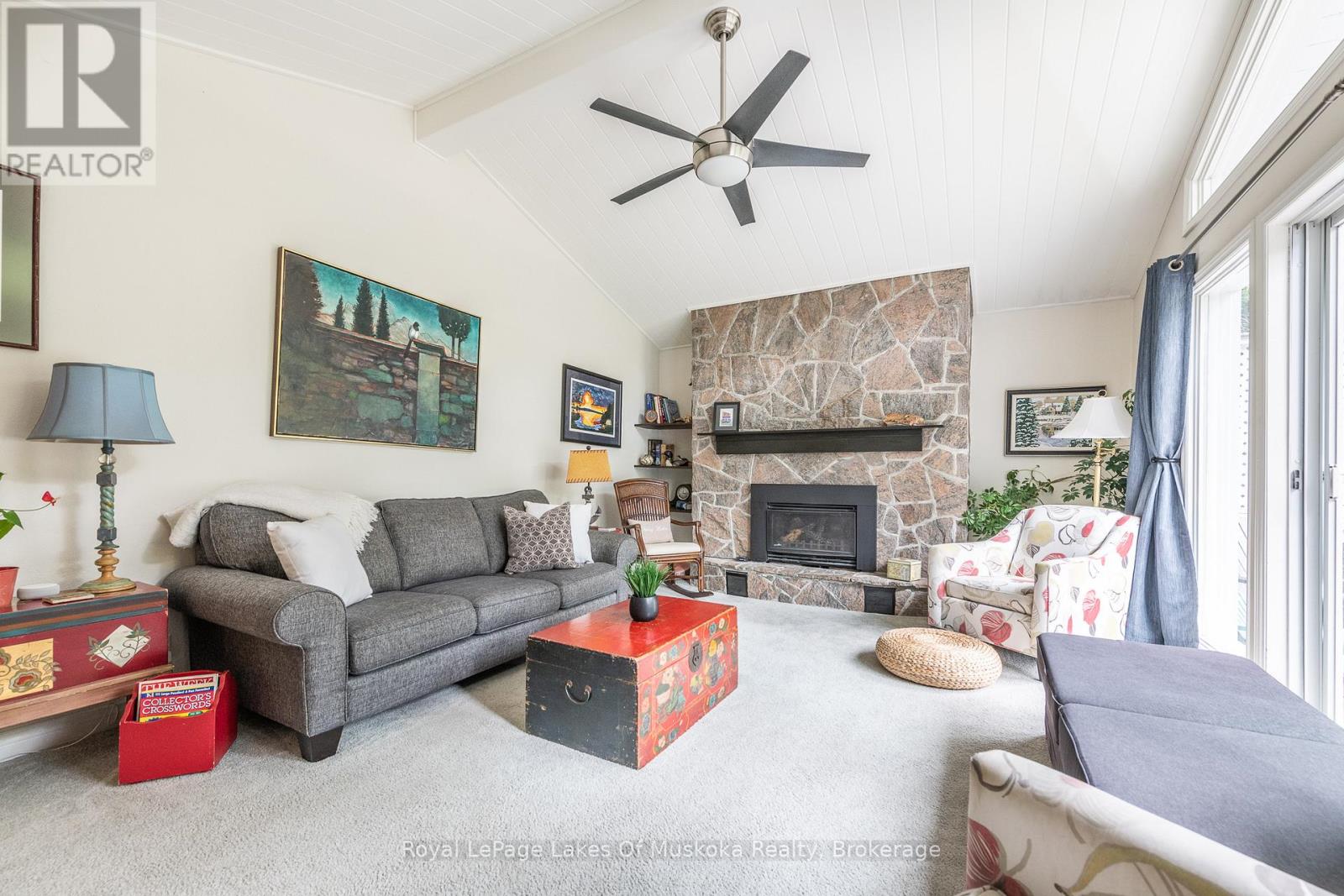 1588 SKYLINE DRIVE - 6