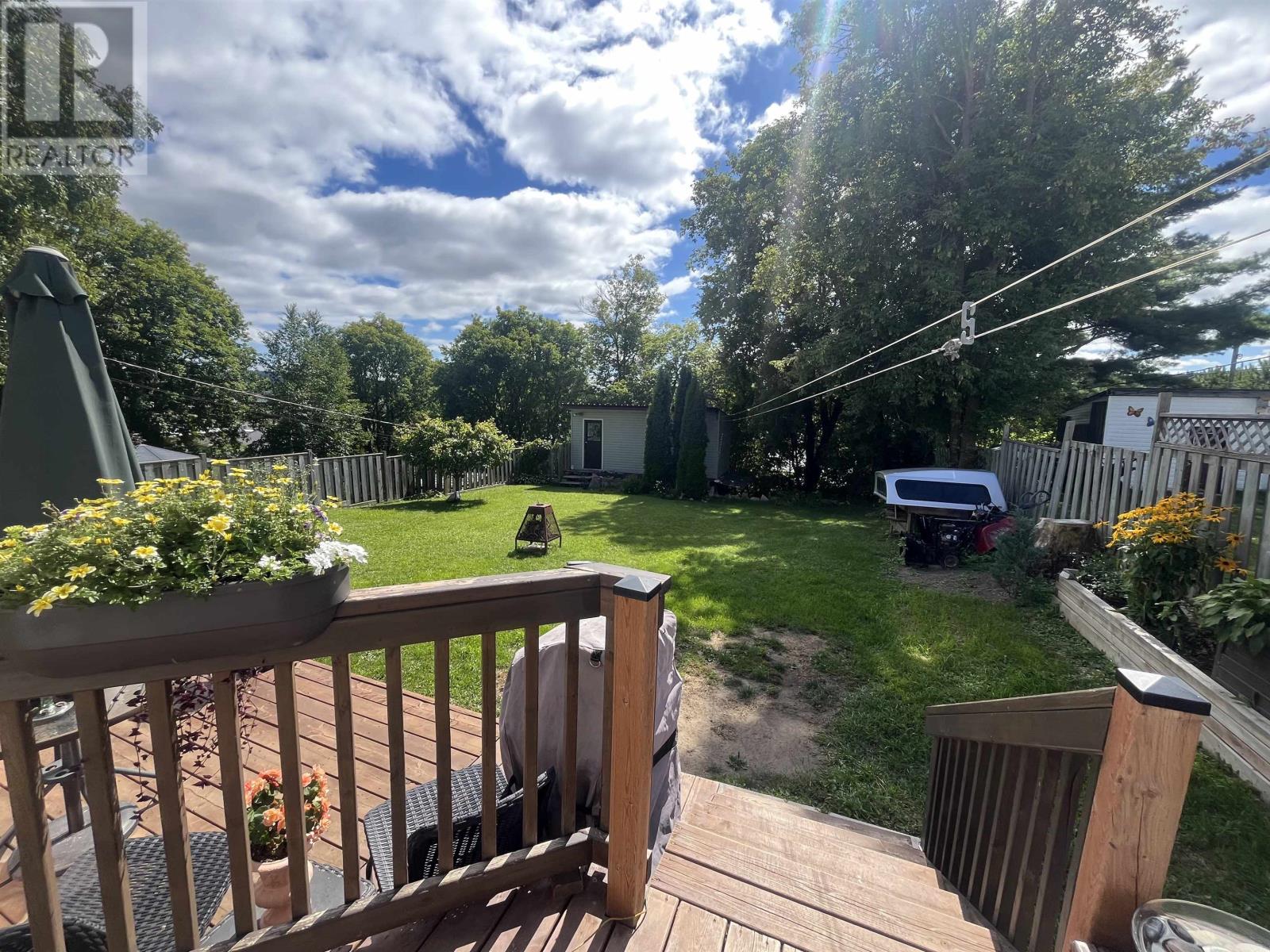 Photo 4 of 116 Fifth Street, Nipigon ON