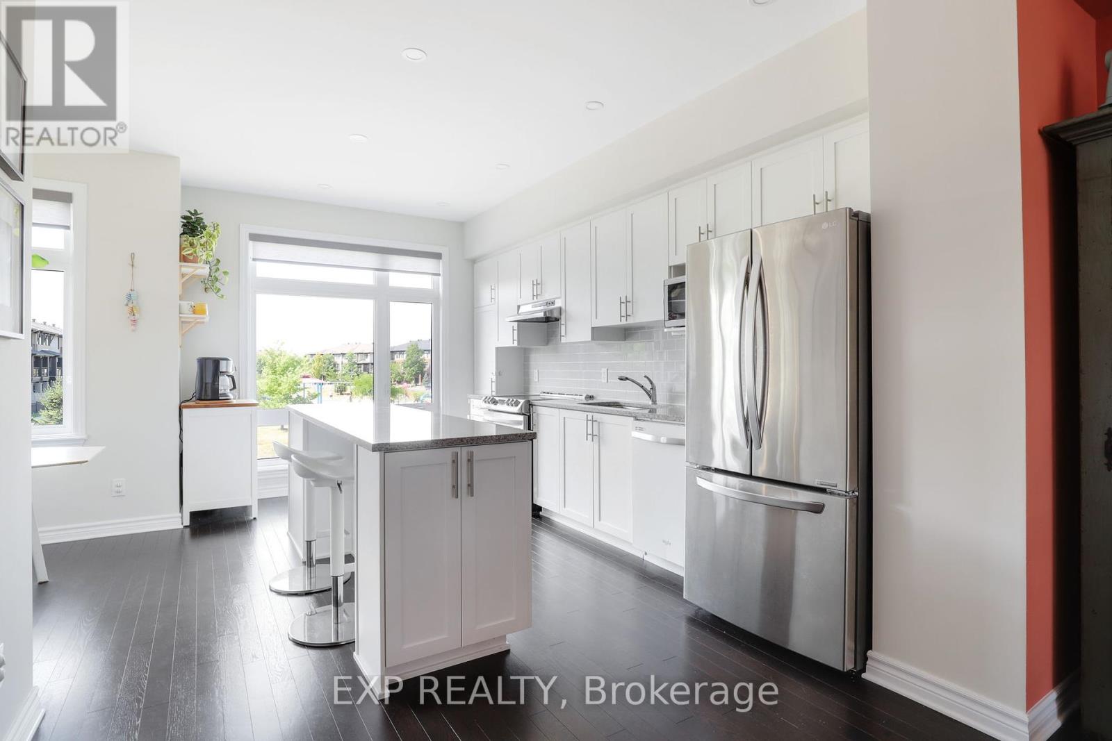 Photo 16 of 311 Twinflower Way, Ottawa ON