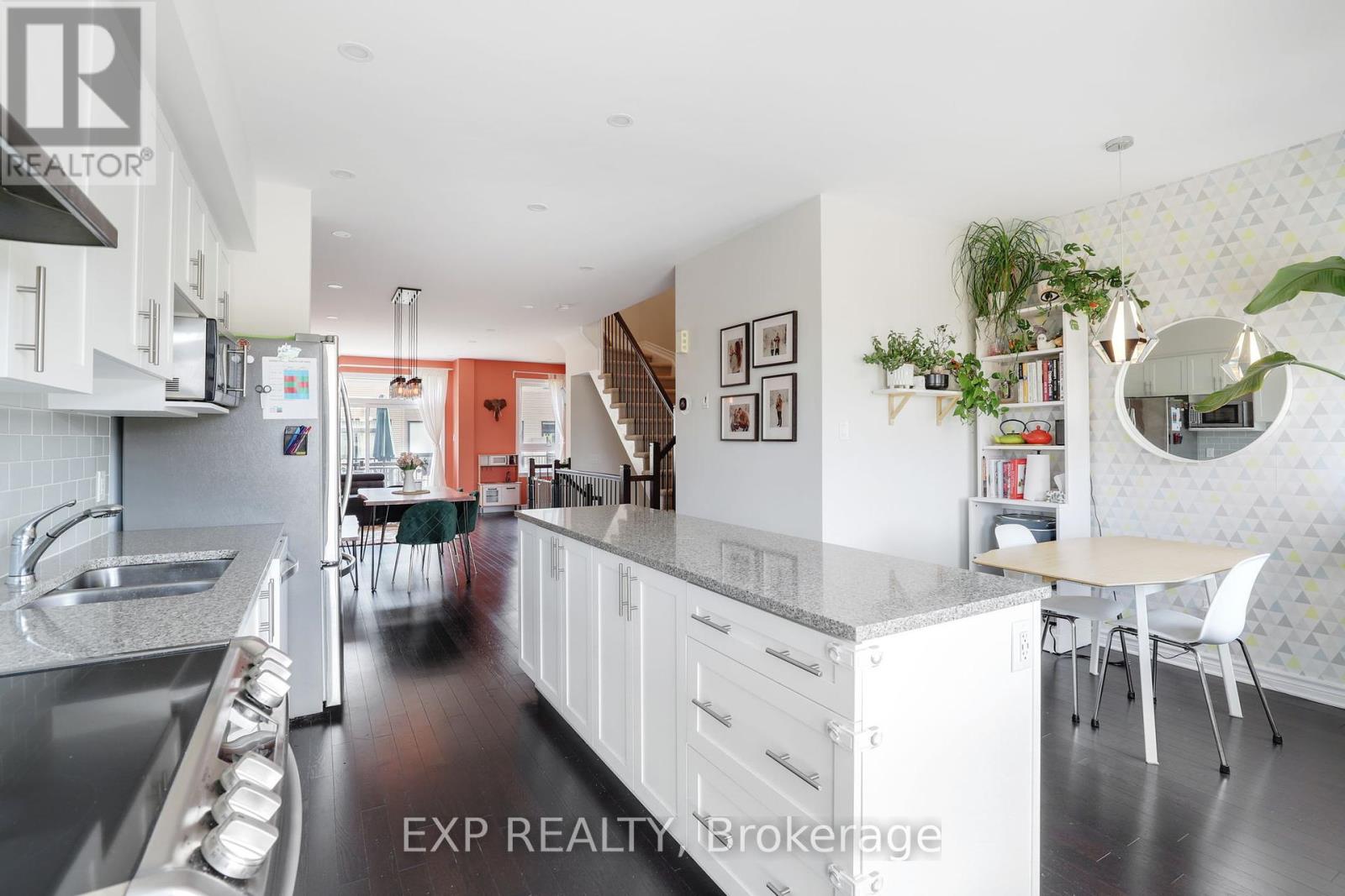 Photo 17 of 311 Twinflower Way, Ottawa ON