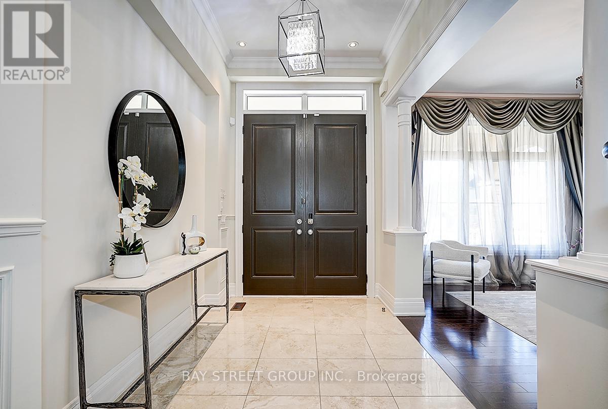 Photo 17 of 80 Lady Jessica Dr Drive N, Vaughan ON