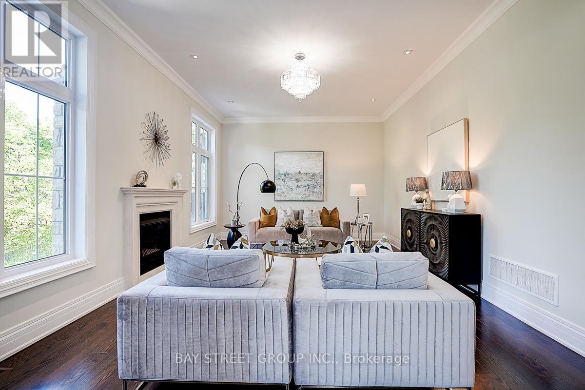 Photo 18 of 80 Lady Jessica Dr Drive N, Vaughan ON