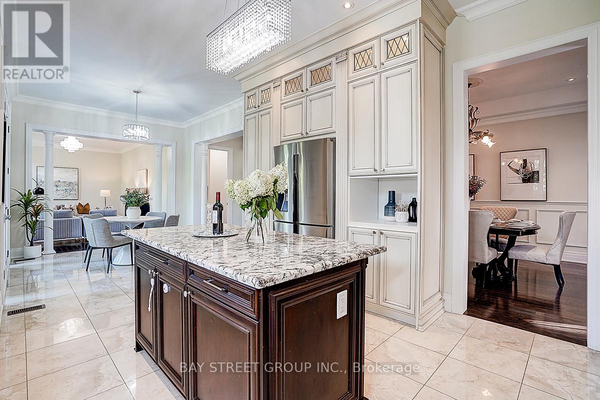 Photo 14 of 80 Lady Jessica Dr Drive N, Vaughan ON