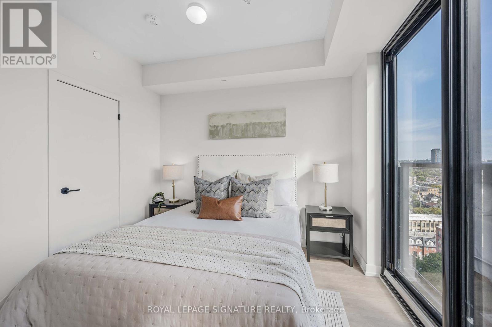 Photo 13 of Lph 11 181 Sterling Road, Toronto ON