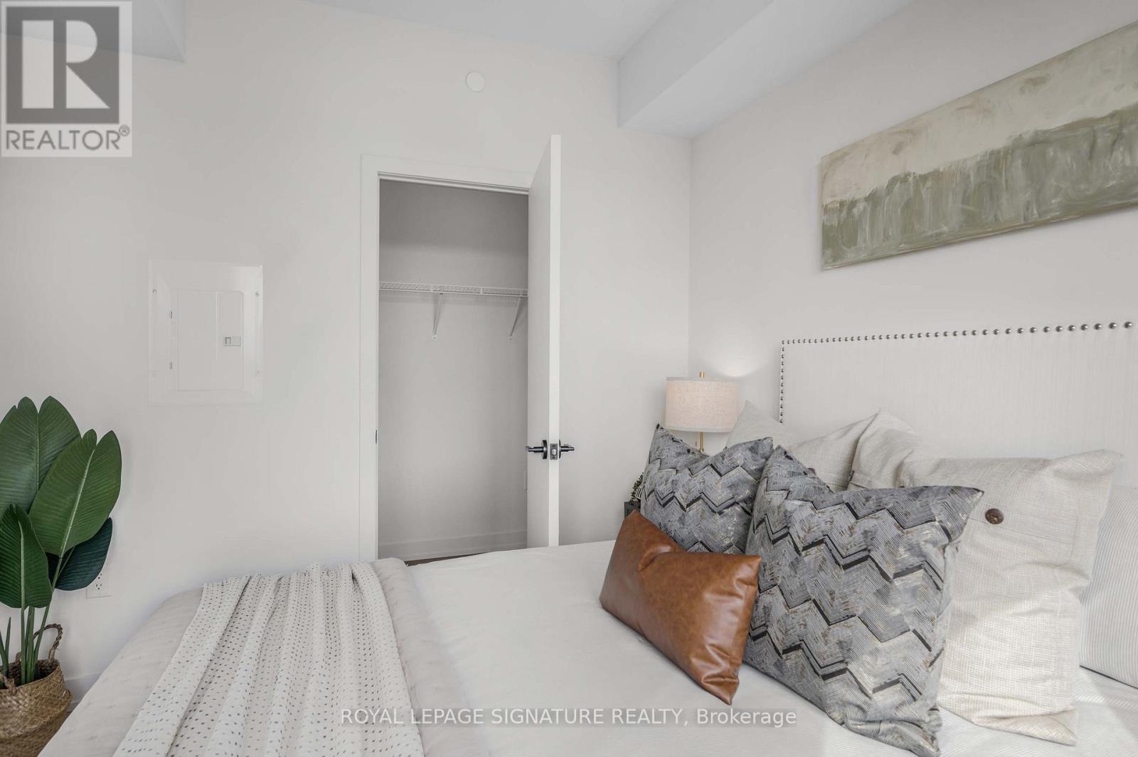 Photo 16 of Lph 11 181 Sterling Road, Toronto ON