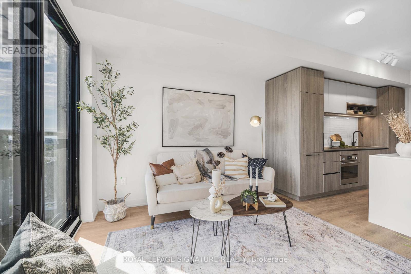 Photo 4 of Lph 11 181 Sterling Road, Toronto ON