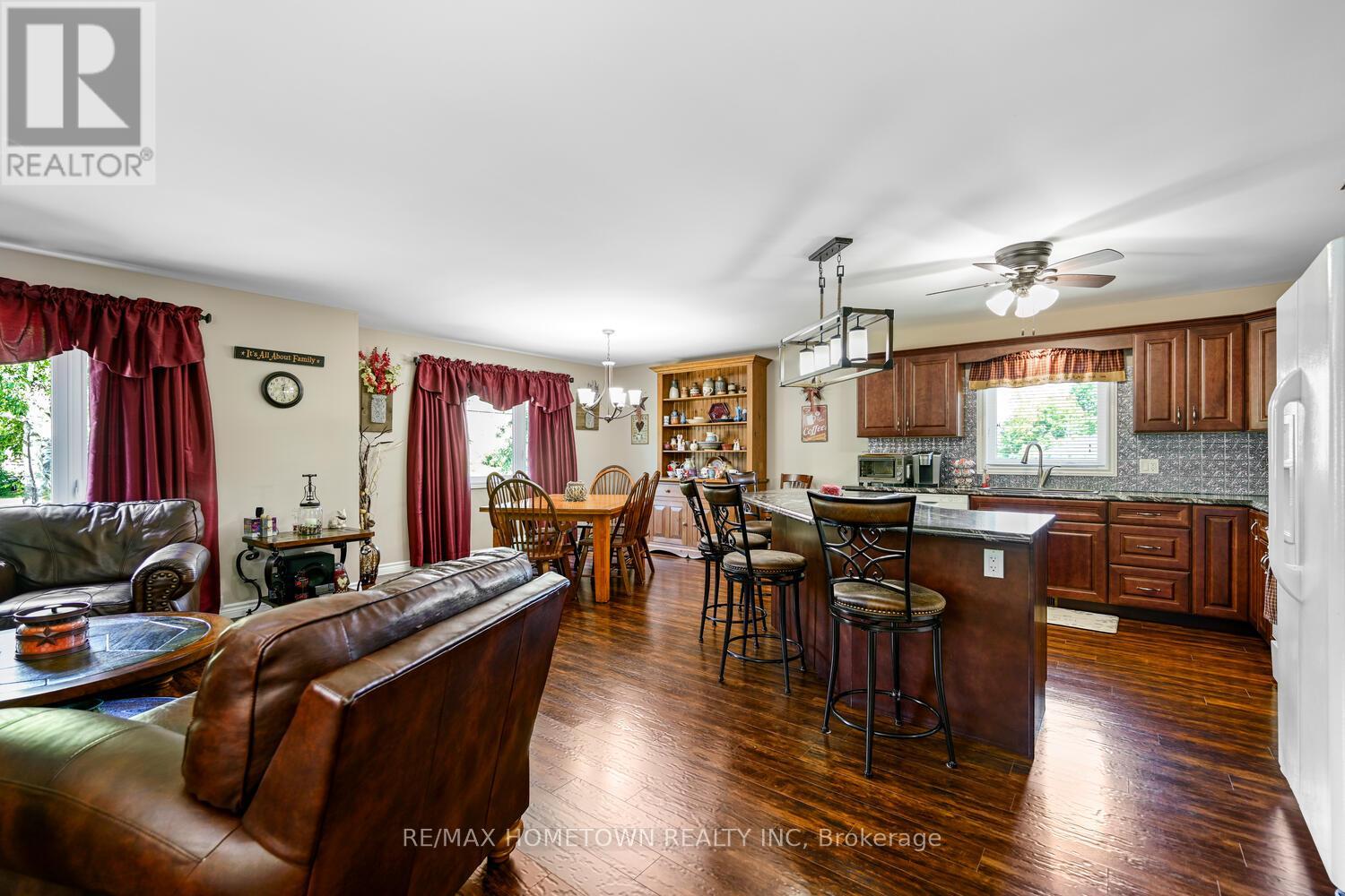 Photo 11 of 2915 2nd Concession, Elizabethtownkitley ON