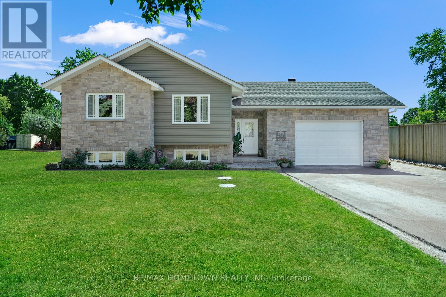 Photo 2 of 2915 2nd Concession, Elizabethtownkitley ON