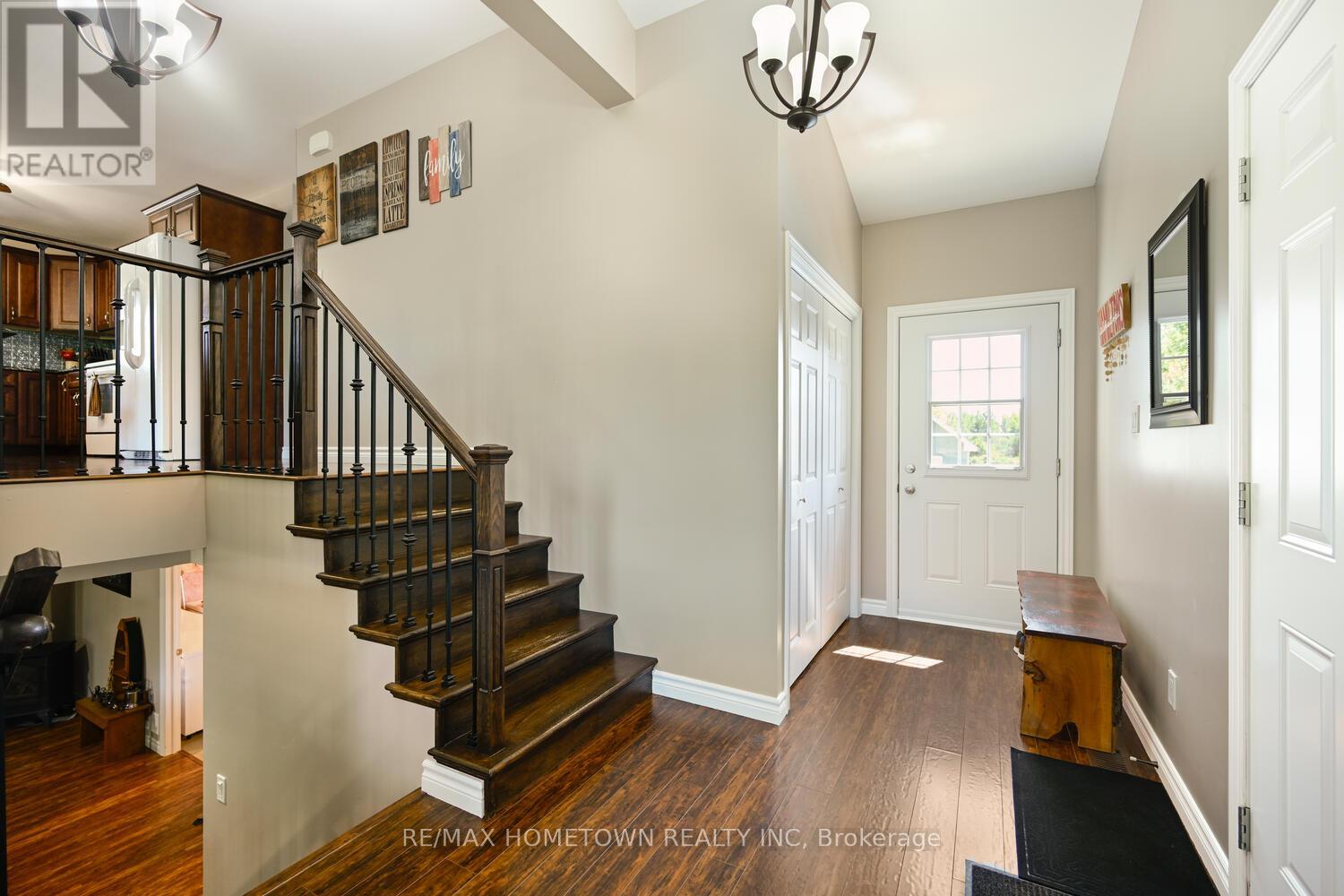 Photo 8 of 2915 2nd Concession, Elizabethtownkitley ON