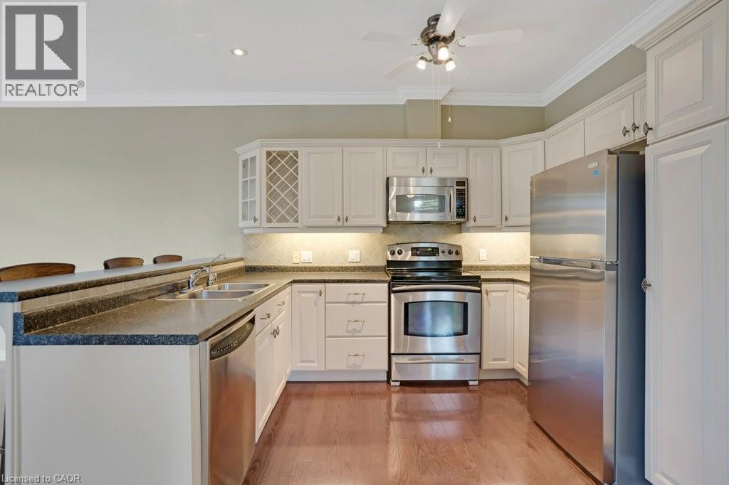 Photo 15 of 20 Isherwood Avenue Unit 99, Cambridge ON