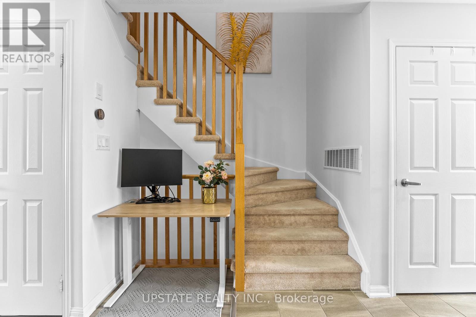 Photo 18 of 37 250 Sunny Meadow Boulevard, Brampton ON