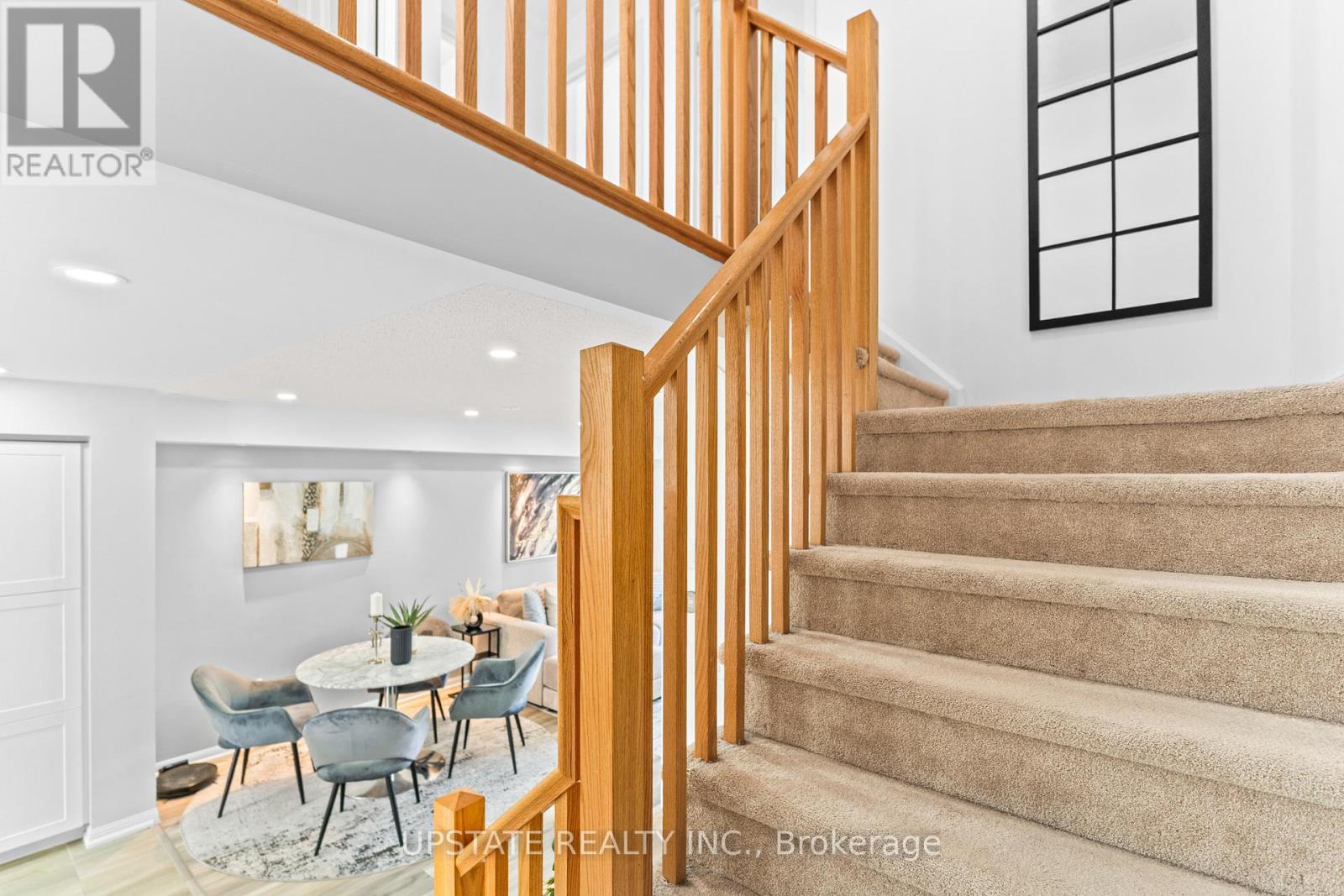 Photo 19 of 37 250 Sunny Meadow Boulevard, Brampton ON