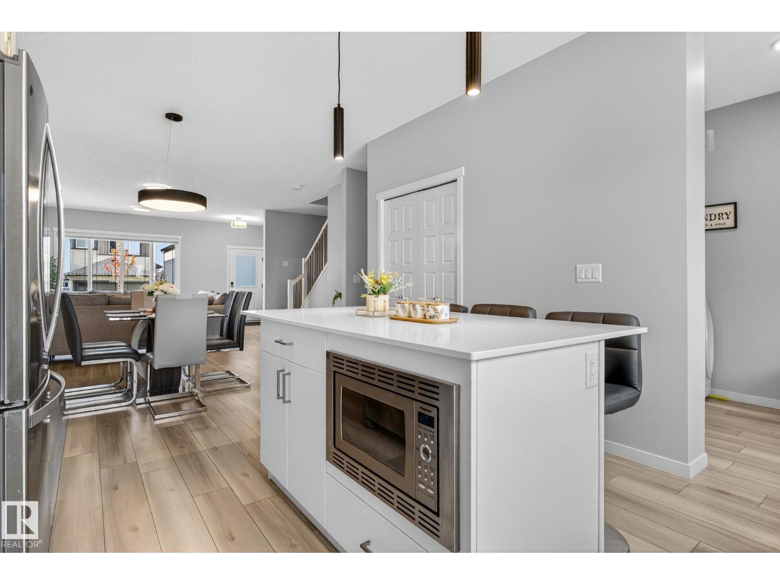 Photo 16 of 1213 16 A St Nw Nw, Edmonton AB