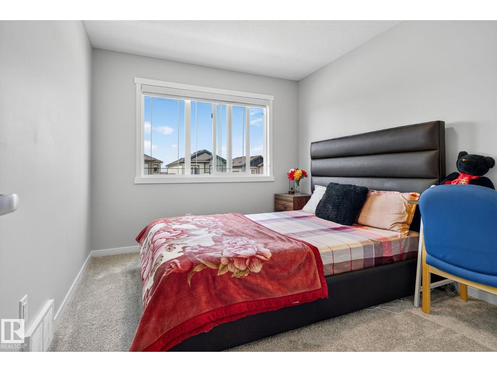 Photo 31 of 1213 16 A St Nw Nw, Edmonton AB