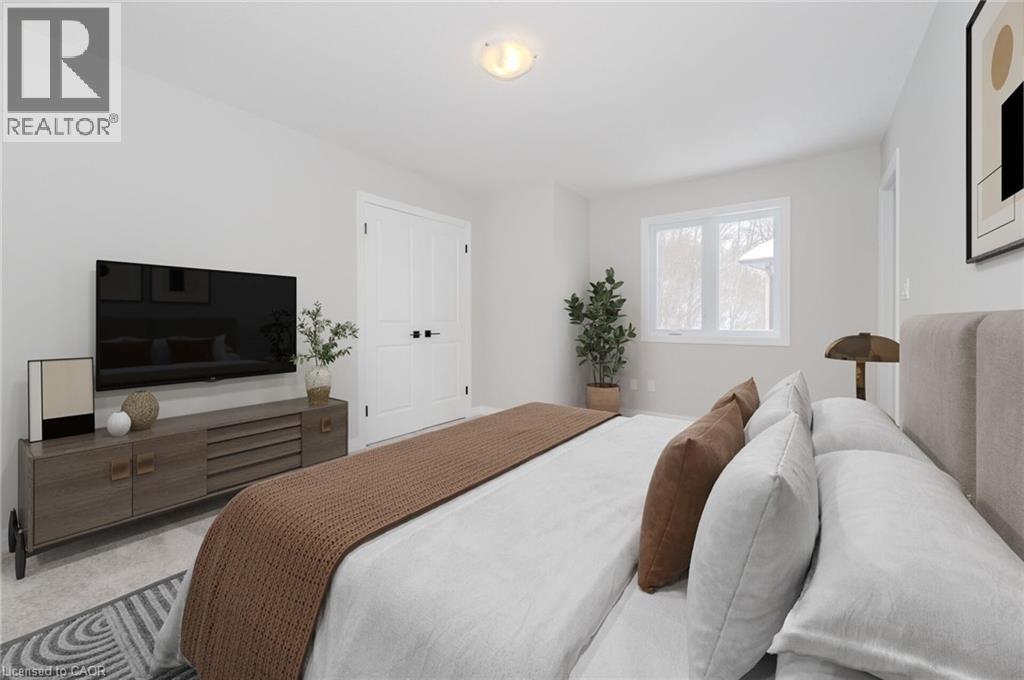Photo 21 of 82 Quarry Park Drive, Kitchener ON