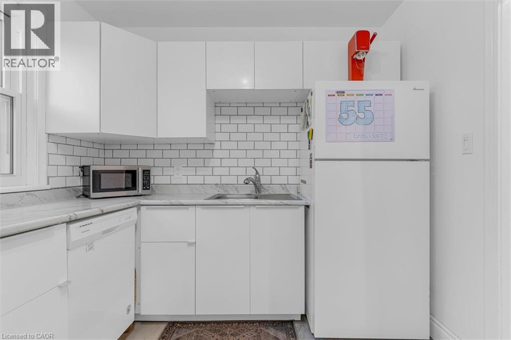 Photo 12 of 287 East 33rd Street, Hamilton ON