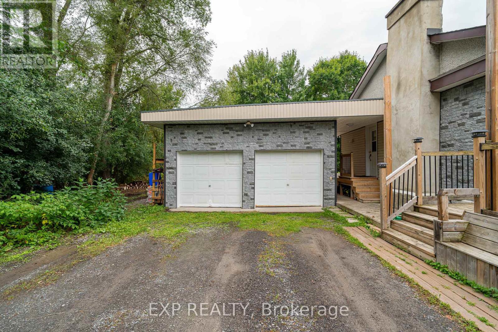 Photo 25 of 1807 Second Line Road, Ottawa ON