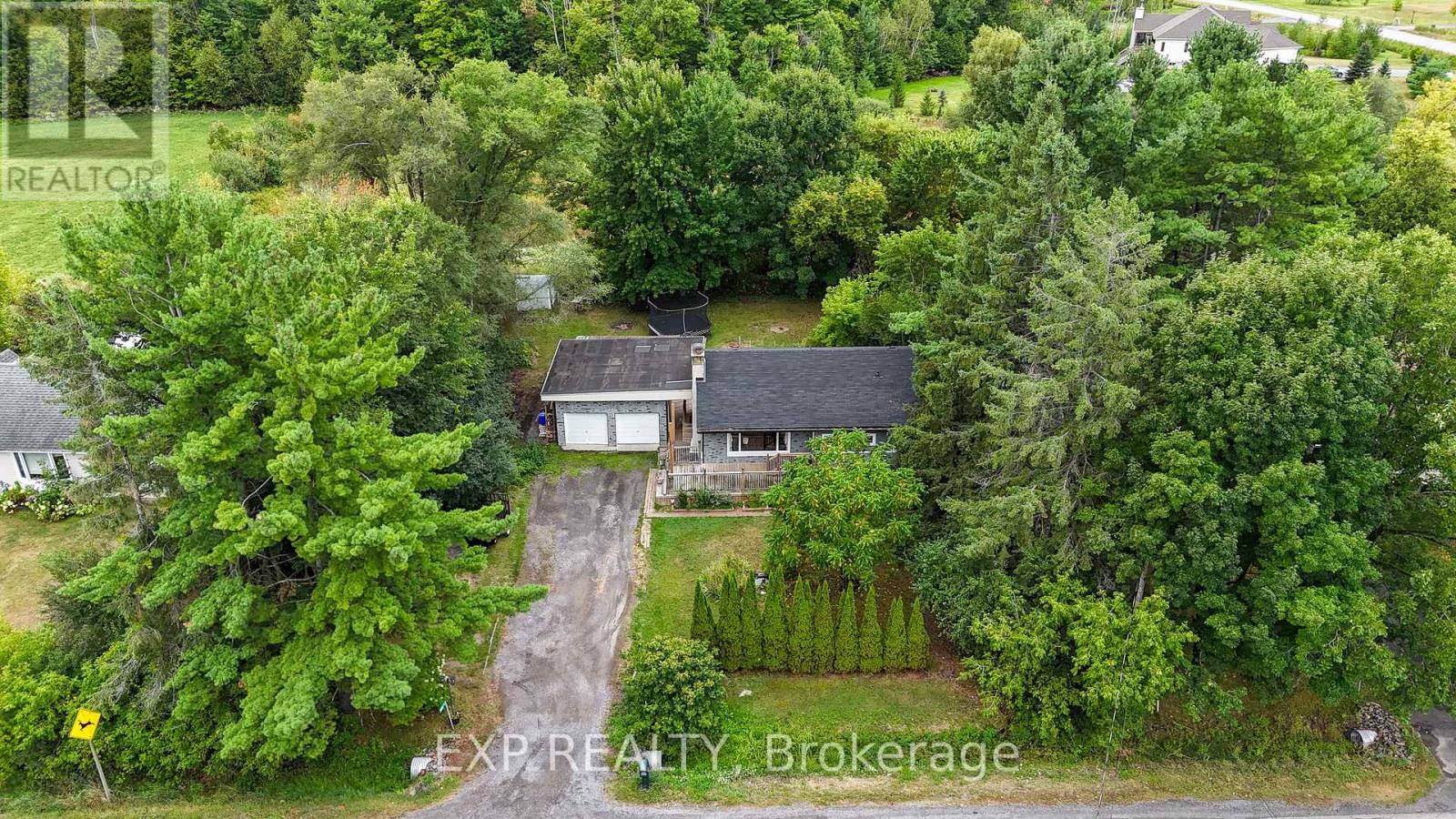 Photo 36 of 1807 Second Line Road, Ottawa ON