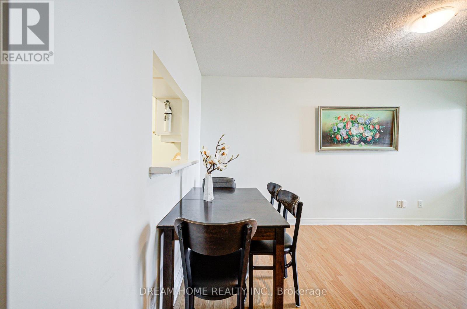 Photo 12 of 1531 68 Corporate Drive, Toronto ON