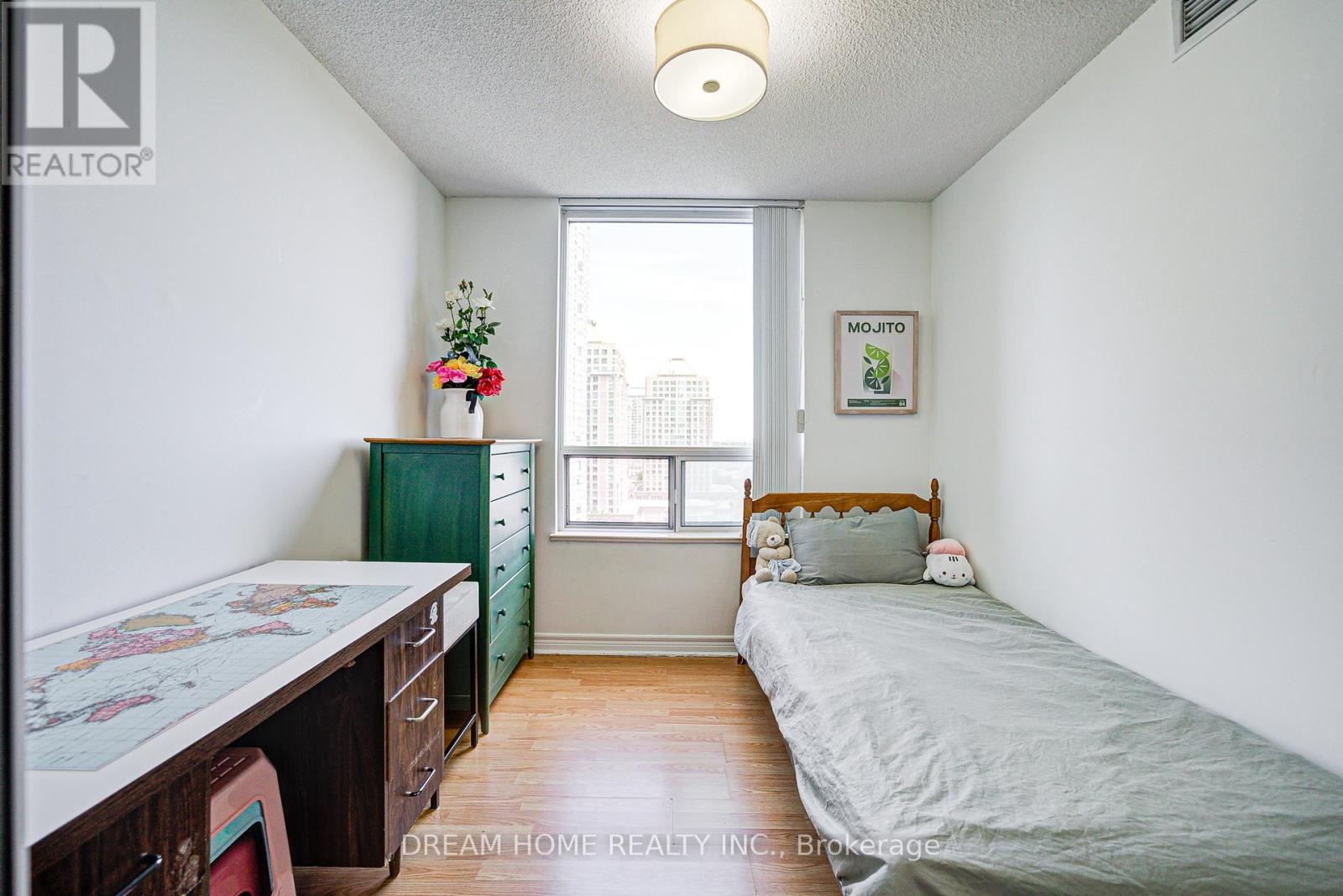 Photo 16 of 1531 68 Corporate Drive, Toronto ON