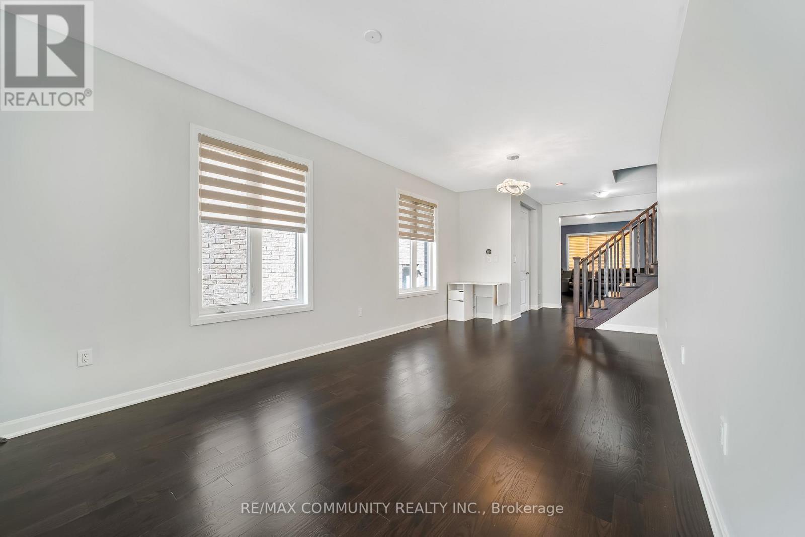 Photo 7 of 1064 Cameo Street, Pickering ON