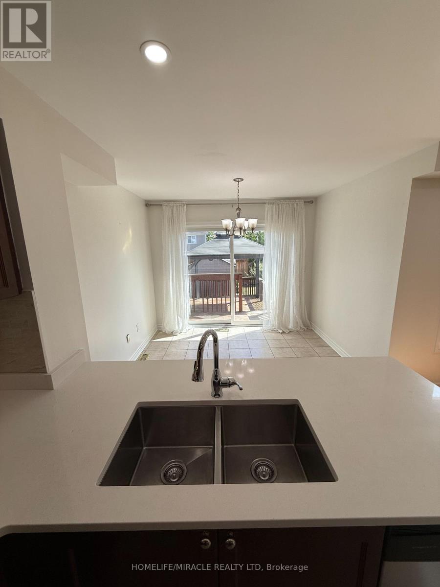 Photo 14 of 55 Allworth Crescent, Clarington ON