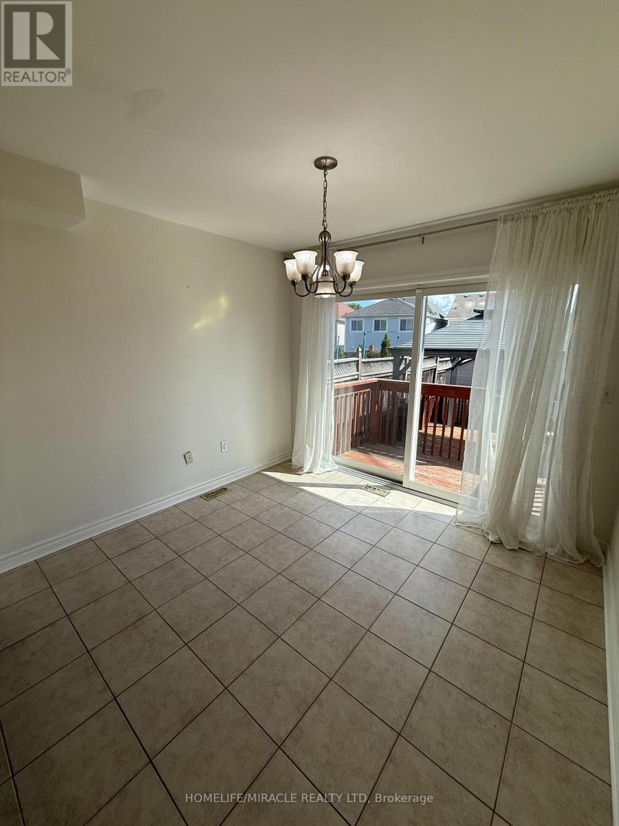 Photo 15 of 55 Allworth Crescent, Clarington ON