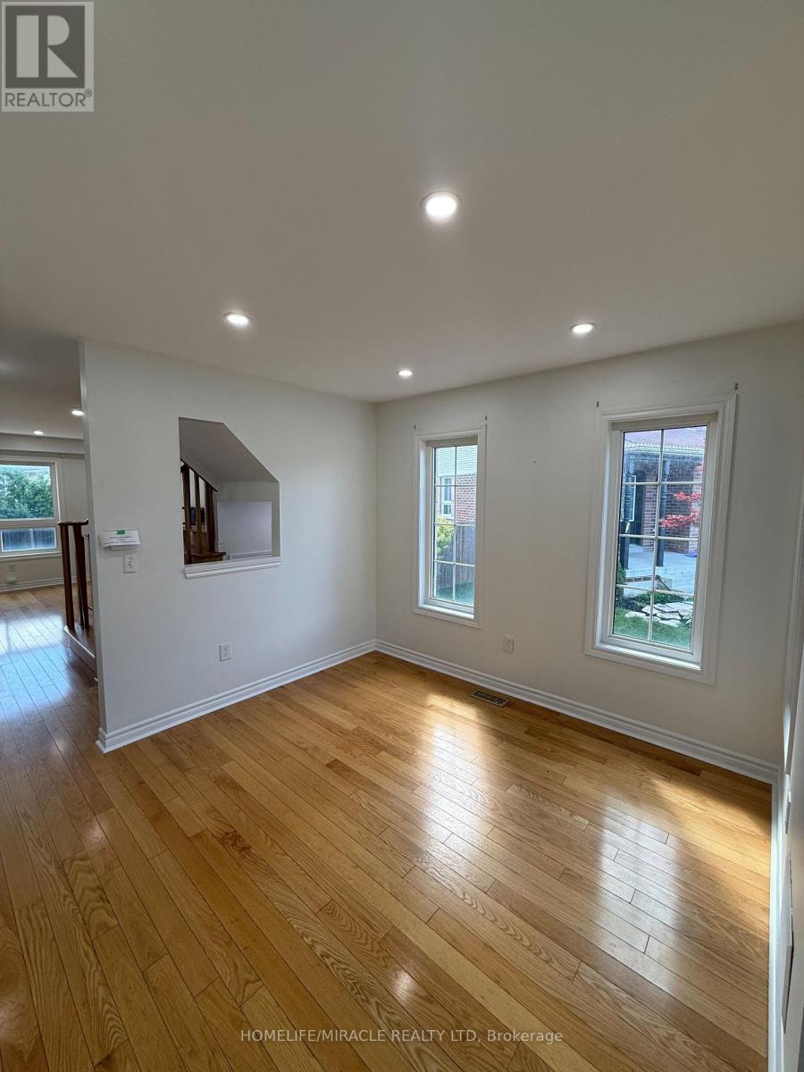 Photo 6 of 55 Allworth Crescent, Clarington ON