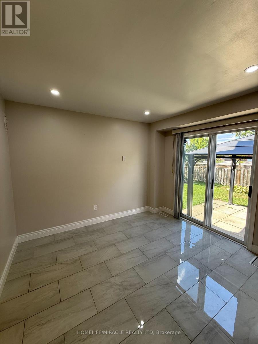 Photo 13 of 303 Delaney Drive, Ajax ON