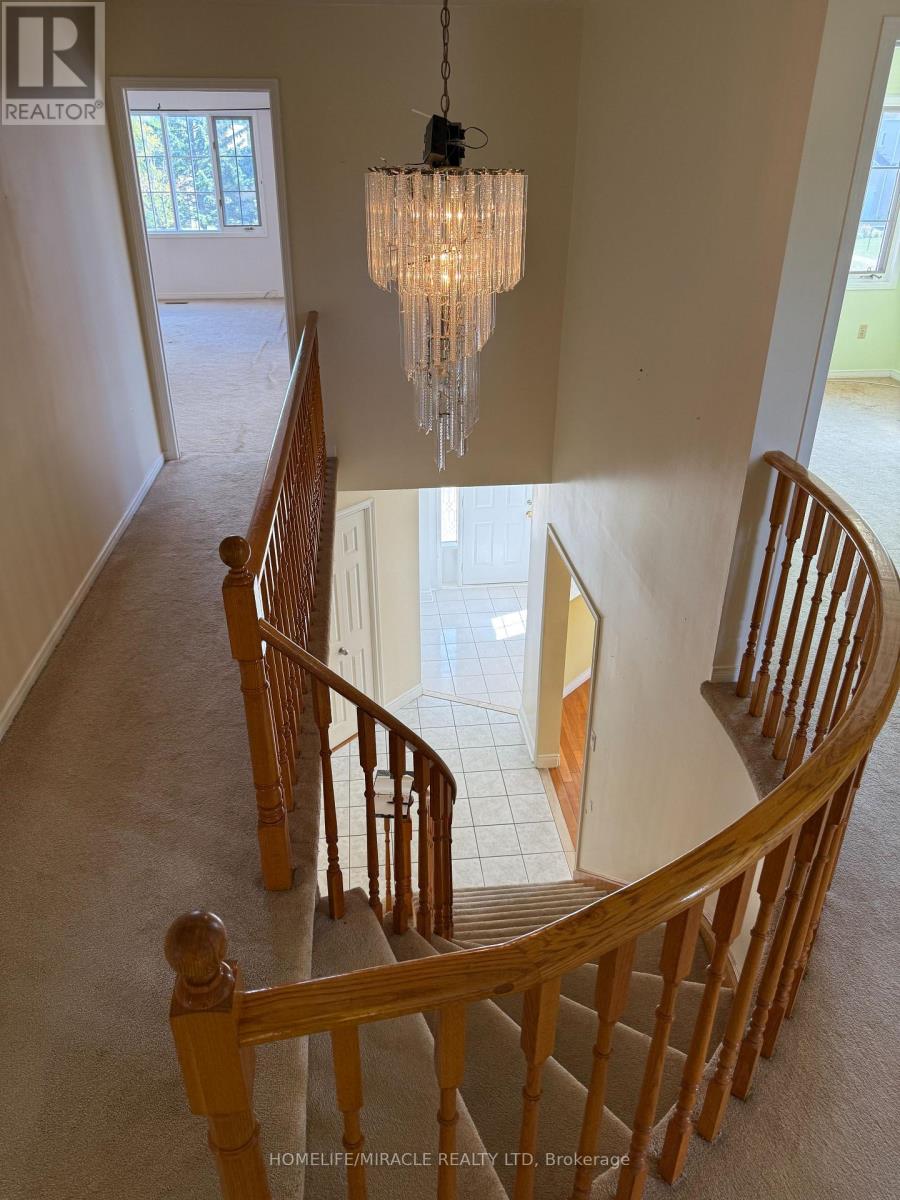 Photo 16 of 303 Delaney Drive, Ajax ON