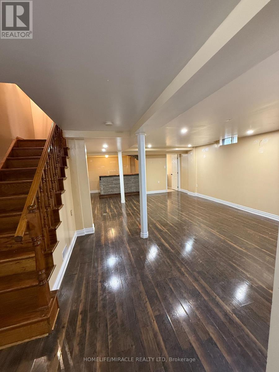 Photo 24 of 303 Delaney Drive, Ajax ON