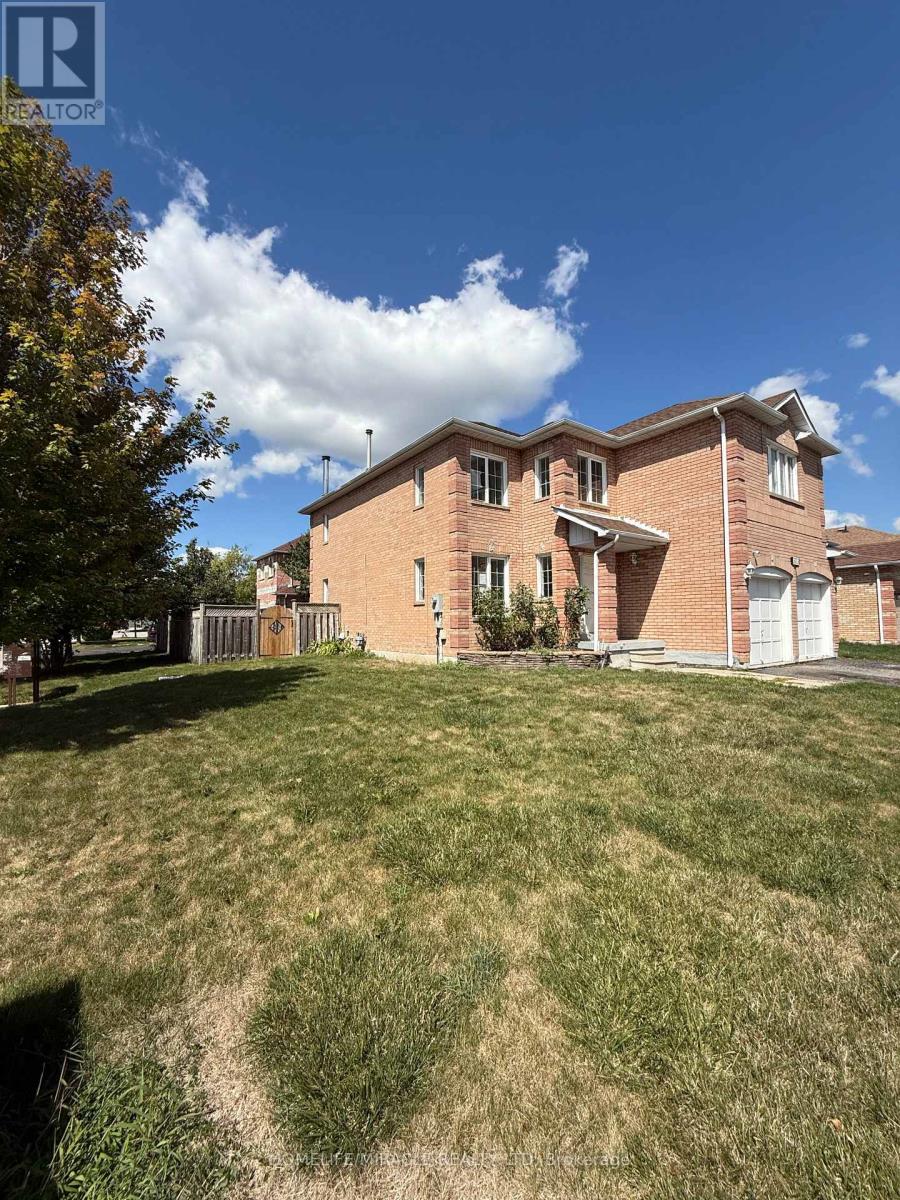 Photo 4 of 303 Delaney Drive, Ajax ON