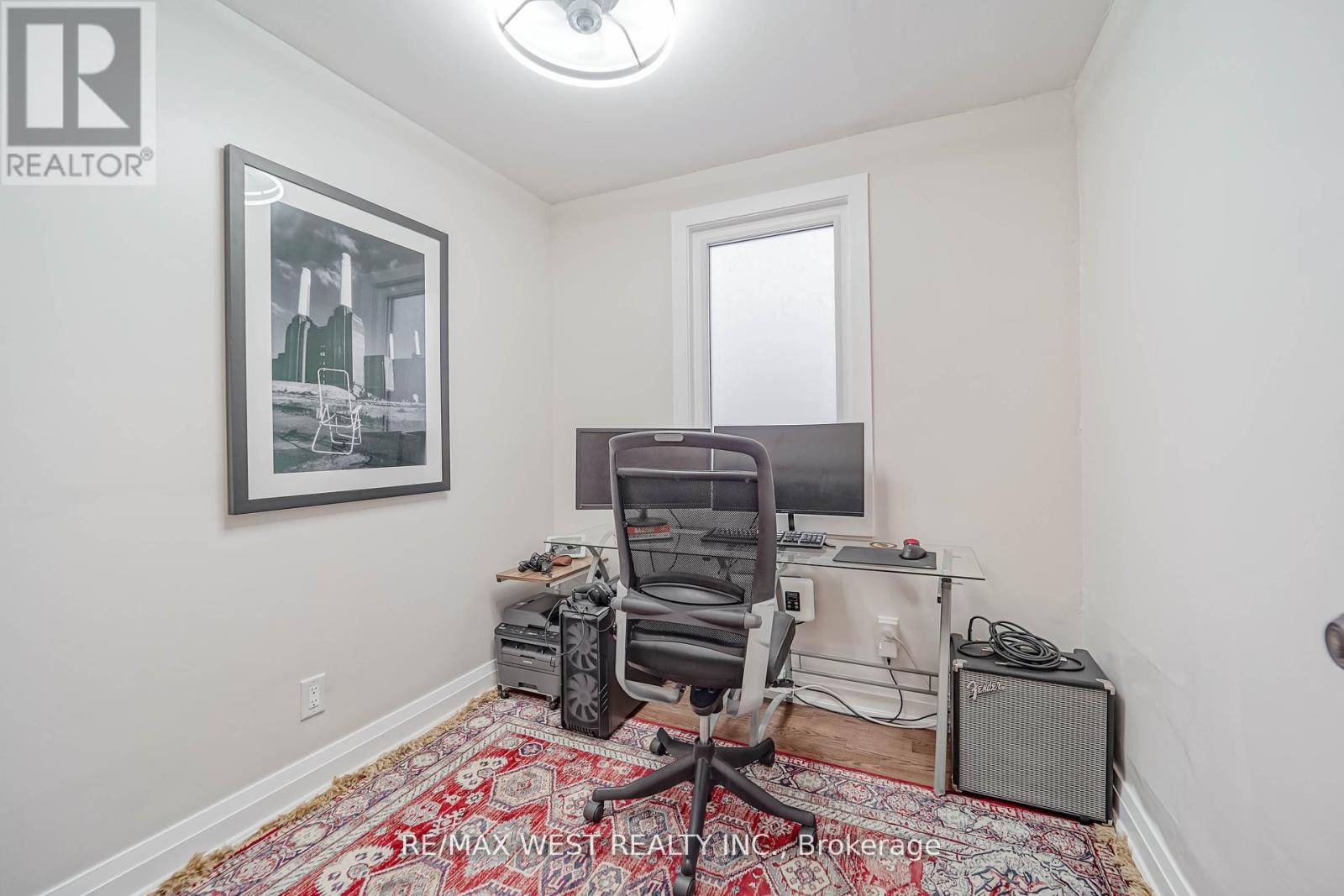 Photo 12 of 46 Rhyl Avenue, Toronto ON