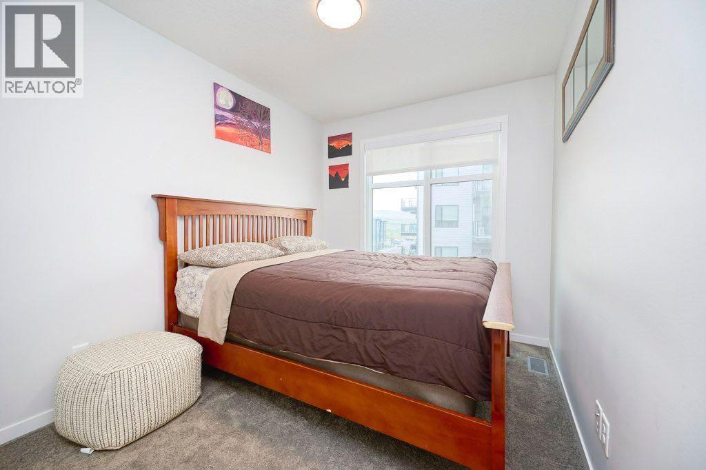 Photo 26 of 50 Cranbrook Gardens Se, Calgary AB