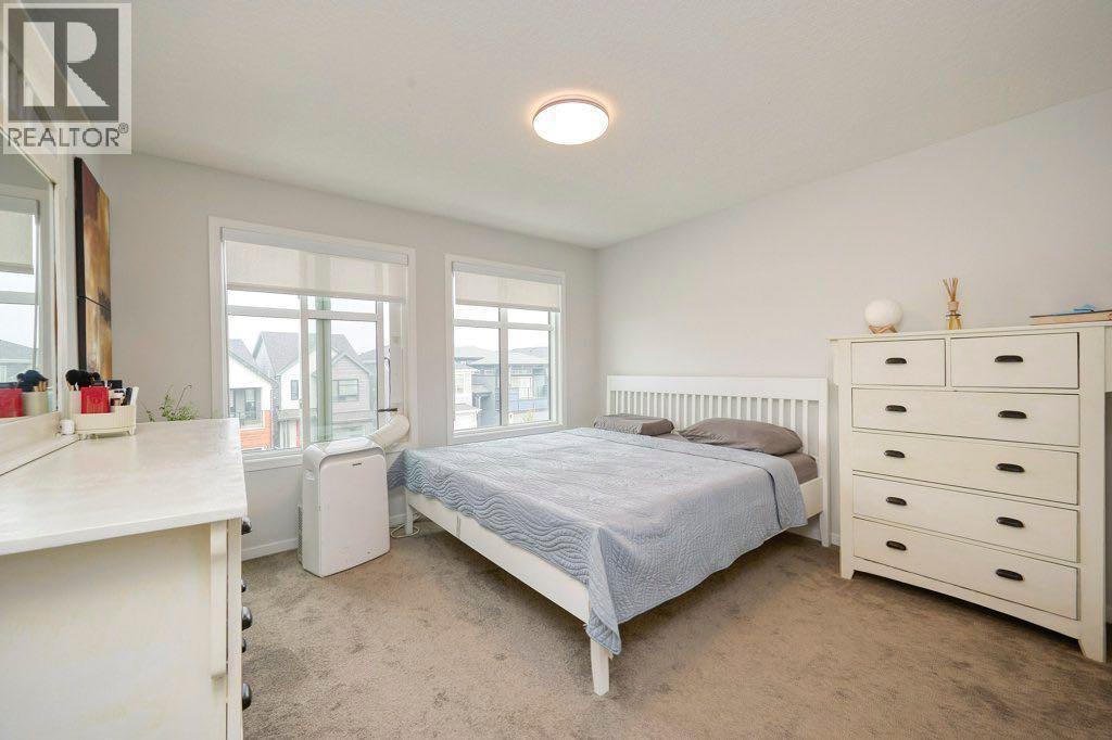 Photo 20 of 50 Cranbrook Gardens Se, Calgary AB