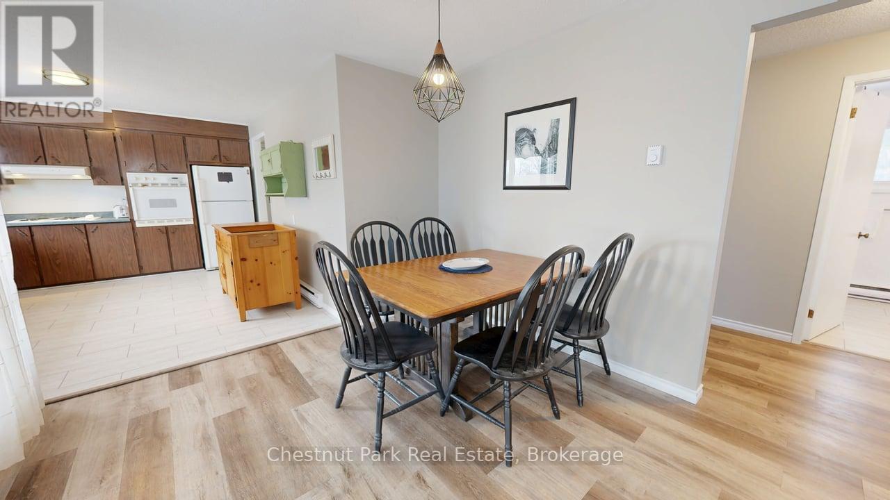 Photo 3 of 381 High Street, Georgian Bay ON