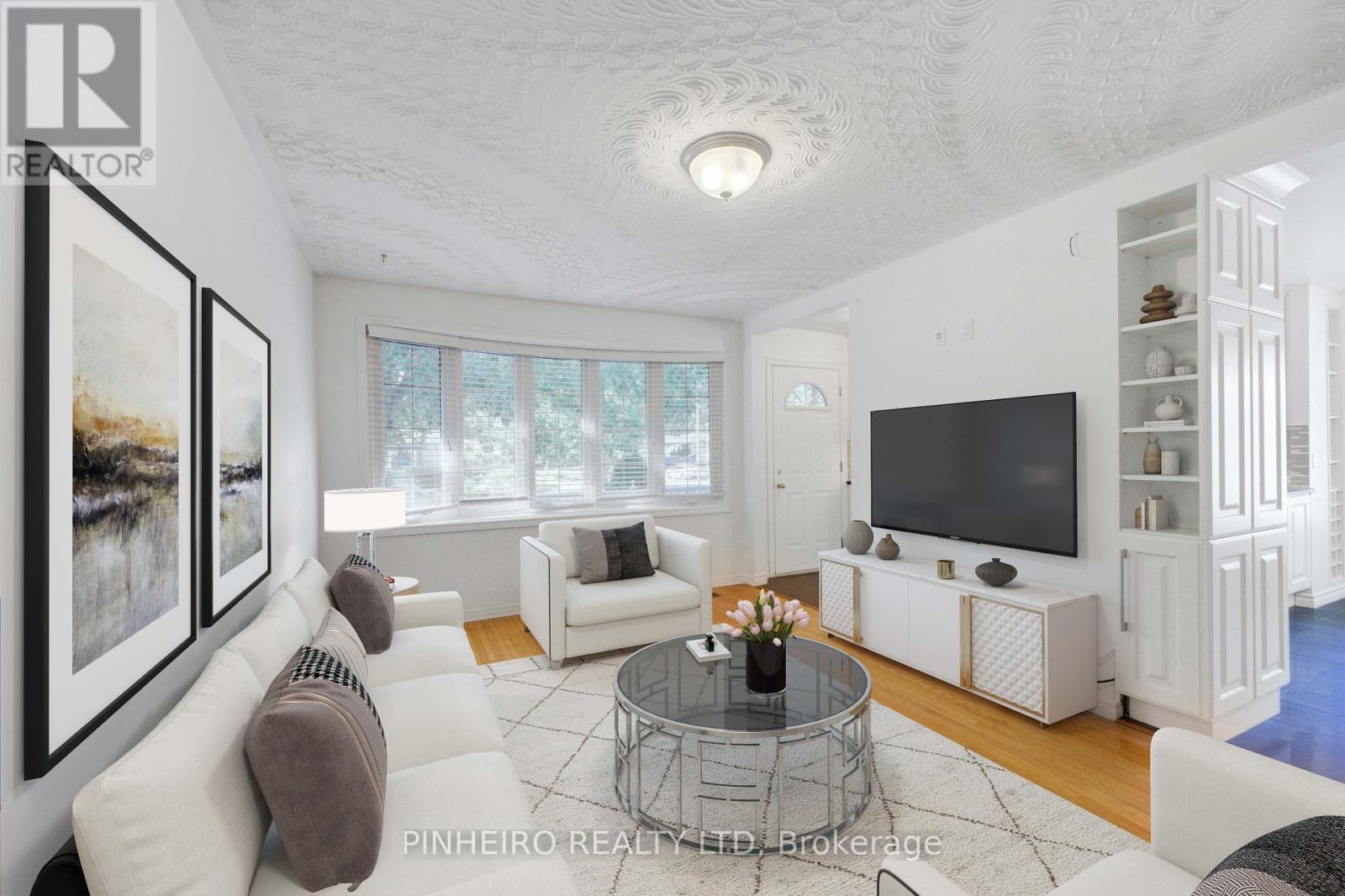 Photo 5 of 67 Harcroft Crescent, London South ON