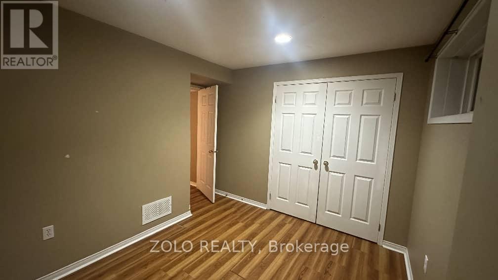 Photo 5 of Lower 35 Forest Dale Drive, Barrie ON
