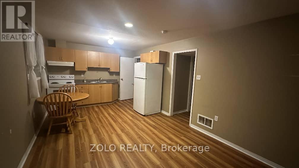 Photo 7 of Lower 35 Forest Dale Drive, Barrie ON