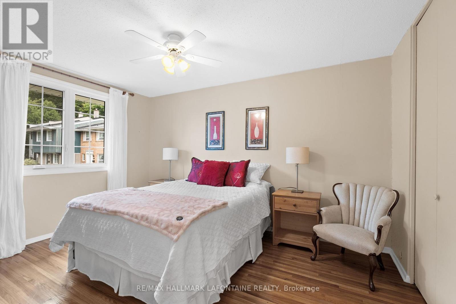 Photo 21 of 876 Walkley Road, Ottawa ON
