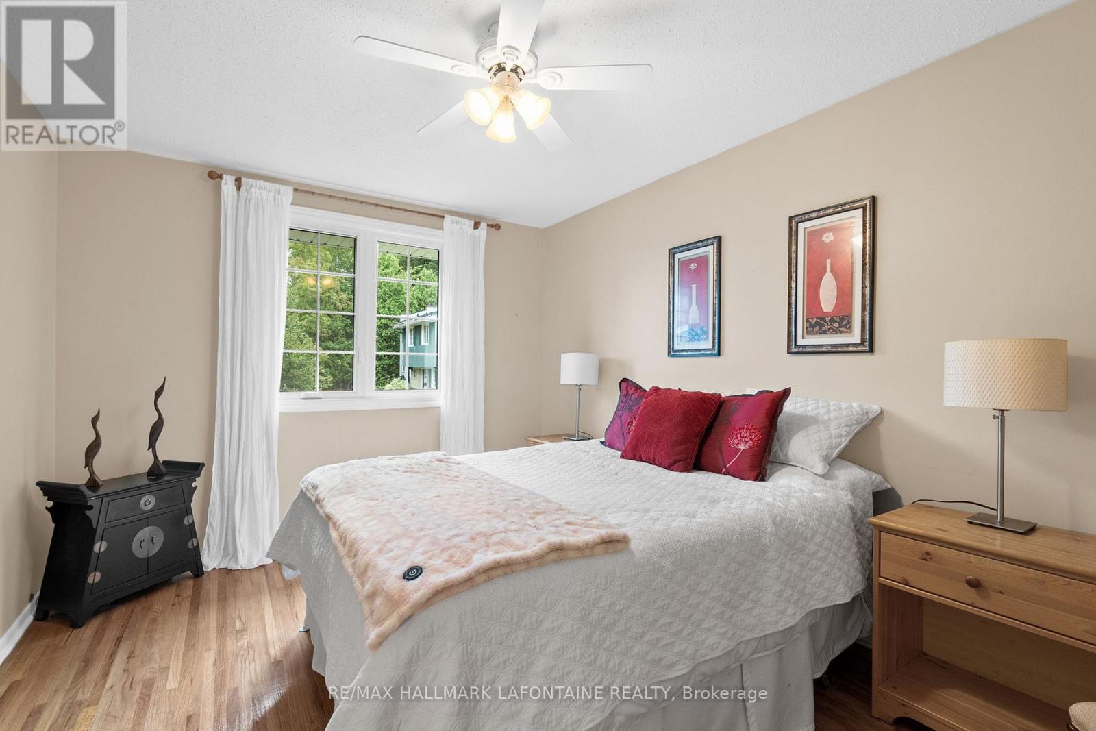 Photo 22 of 876 Walkley Road, Ottawa ON