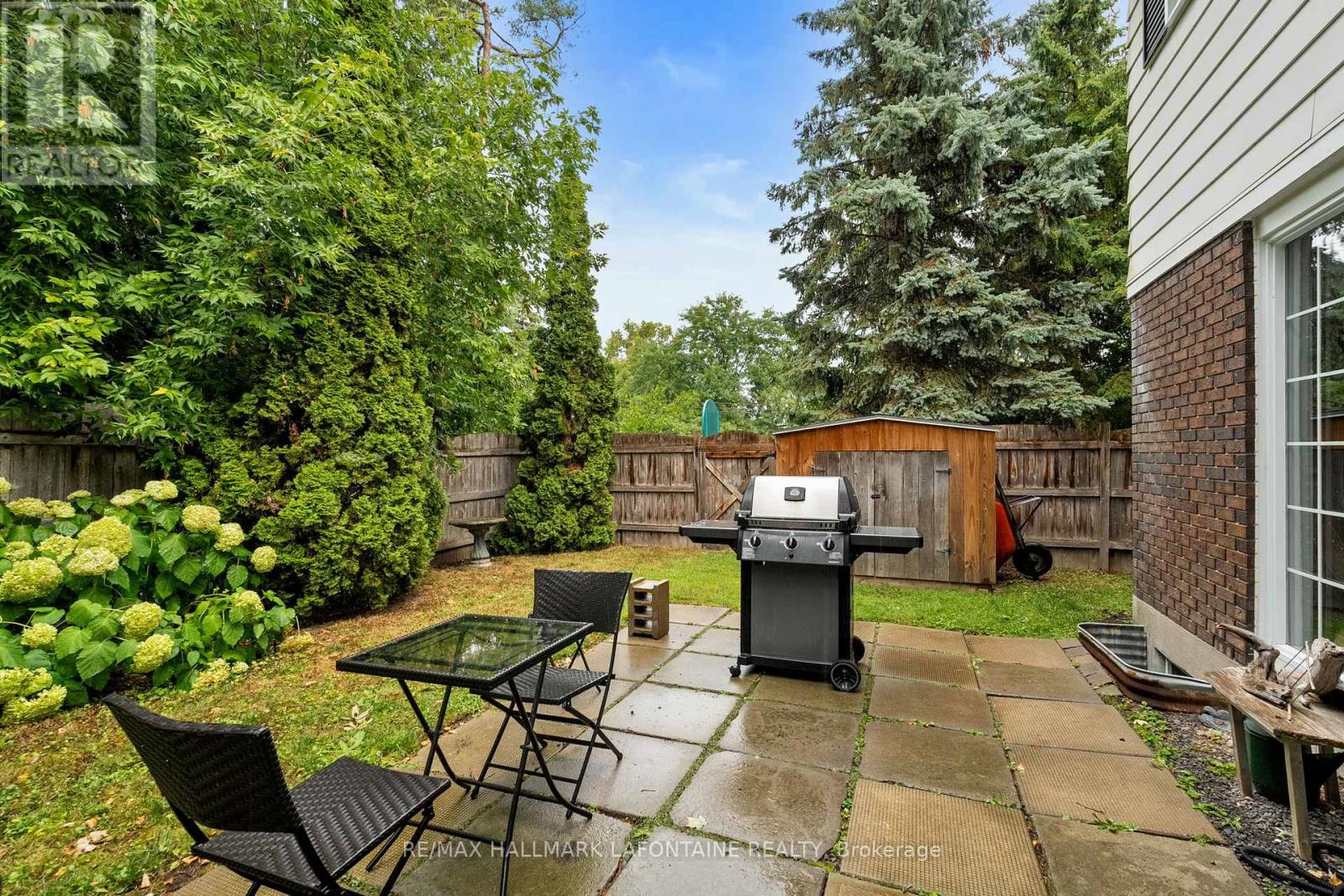 Photo 33 of 876 Walkley Road, Ottawa ON