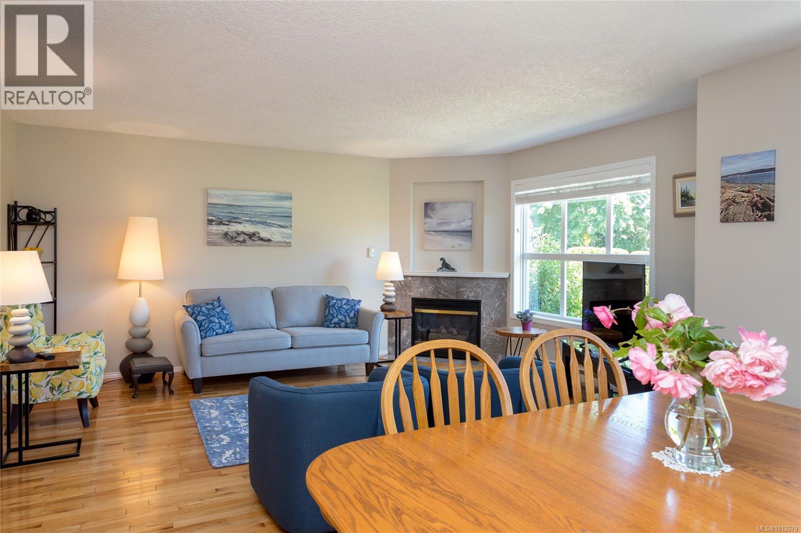 D 10124 Resthaven Drive, Sidney