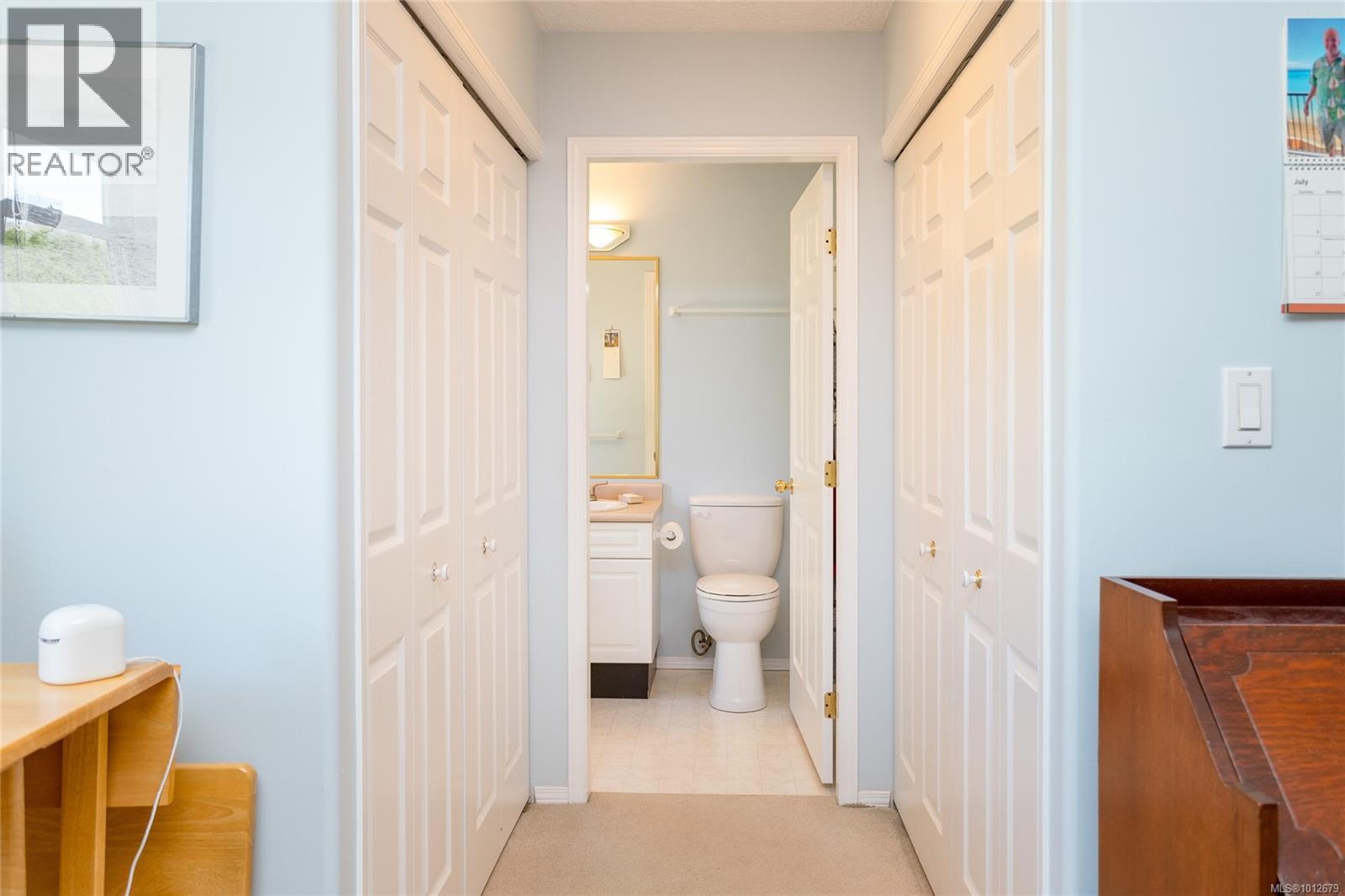 D 10124 Resthaven Drive, Sidney