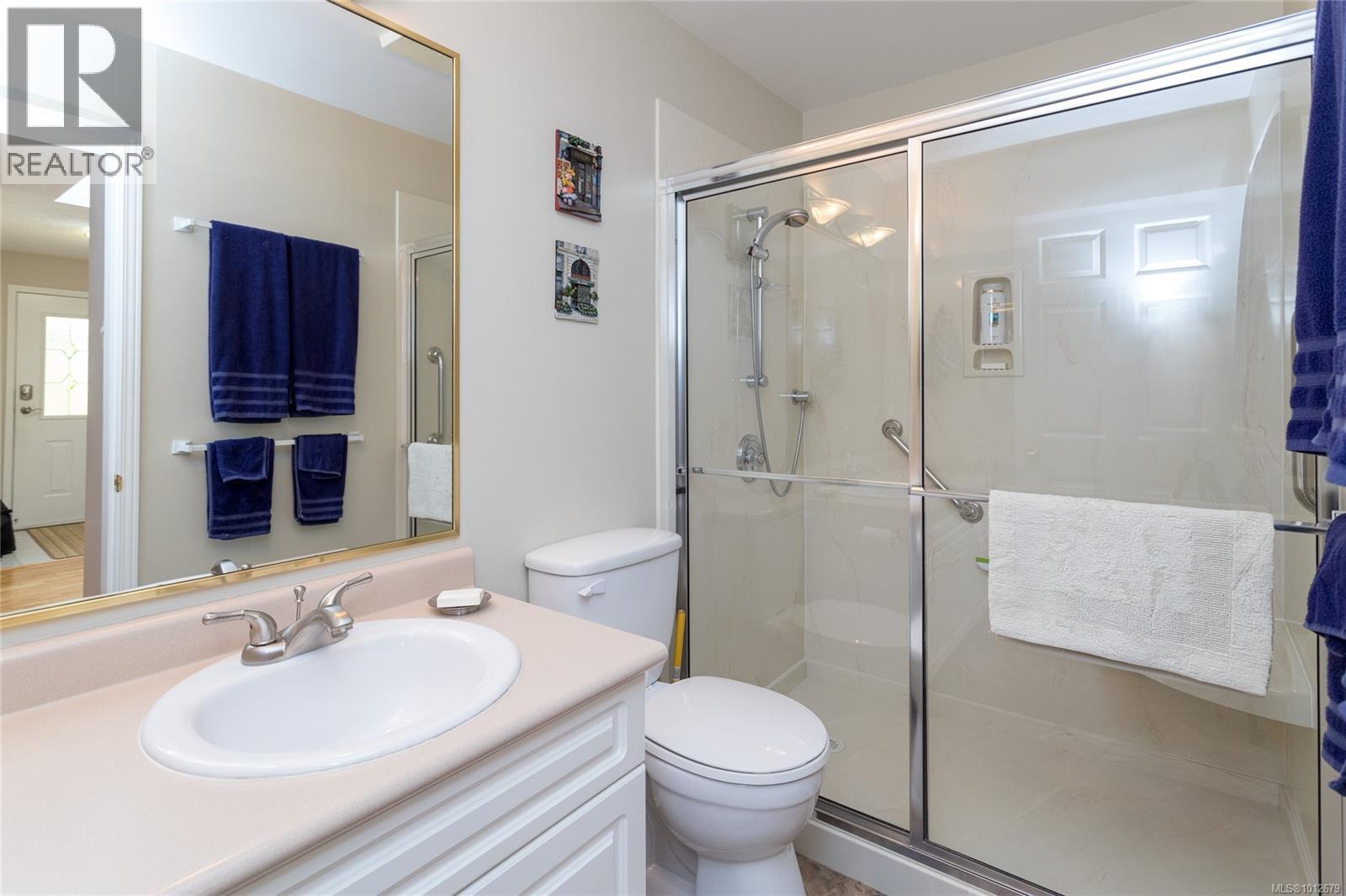 D 10124 Resthaven Drive, Sidney