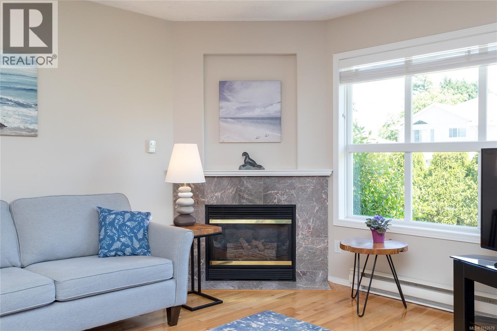 D 10124 Resthaven Drive, Sidney